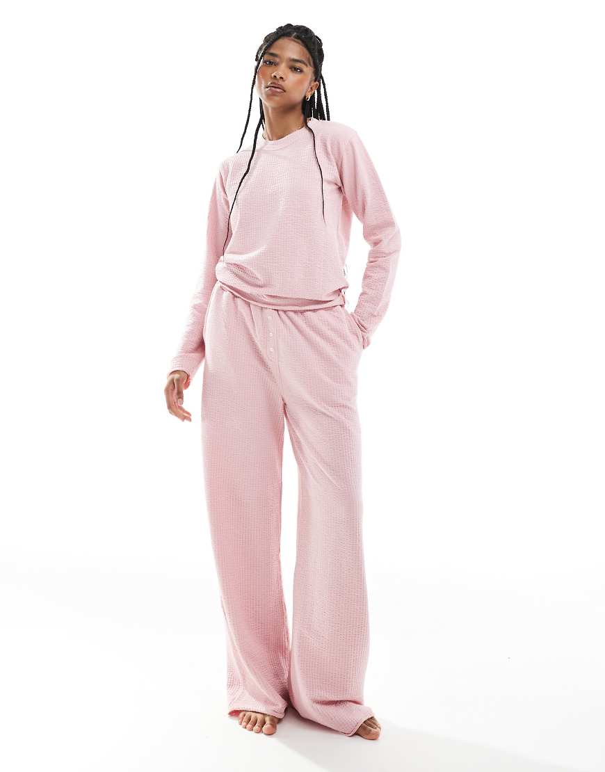 Threadbare - Weicher Pyjama in Hellrosa mit langärmligem Oberteil von Threadbare