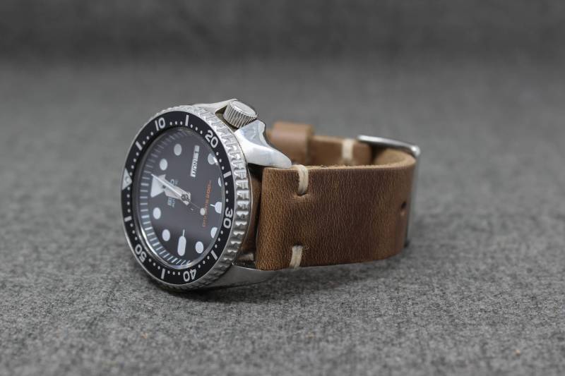 Uhrenarmband Aus Leder | Der Hudson Riemen Horween Natural Brown Chromexcel - Handgemacht von ThreadedLeatherCo