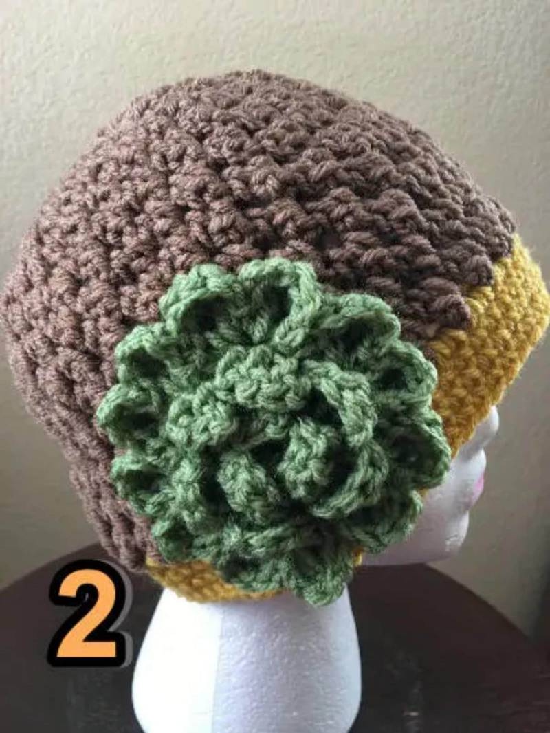 Gehäkelte Blumen Mütze Vintage Style Acryl Mütze, Large/xlarge Gehäkelte Blumen Mütze Vintage Style Acryl Mütze, Large/xlarge von ThreadsMadeCozy