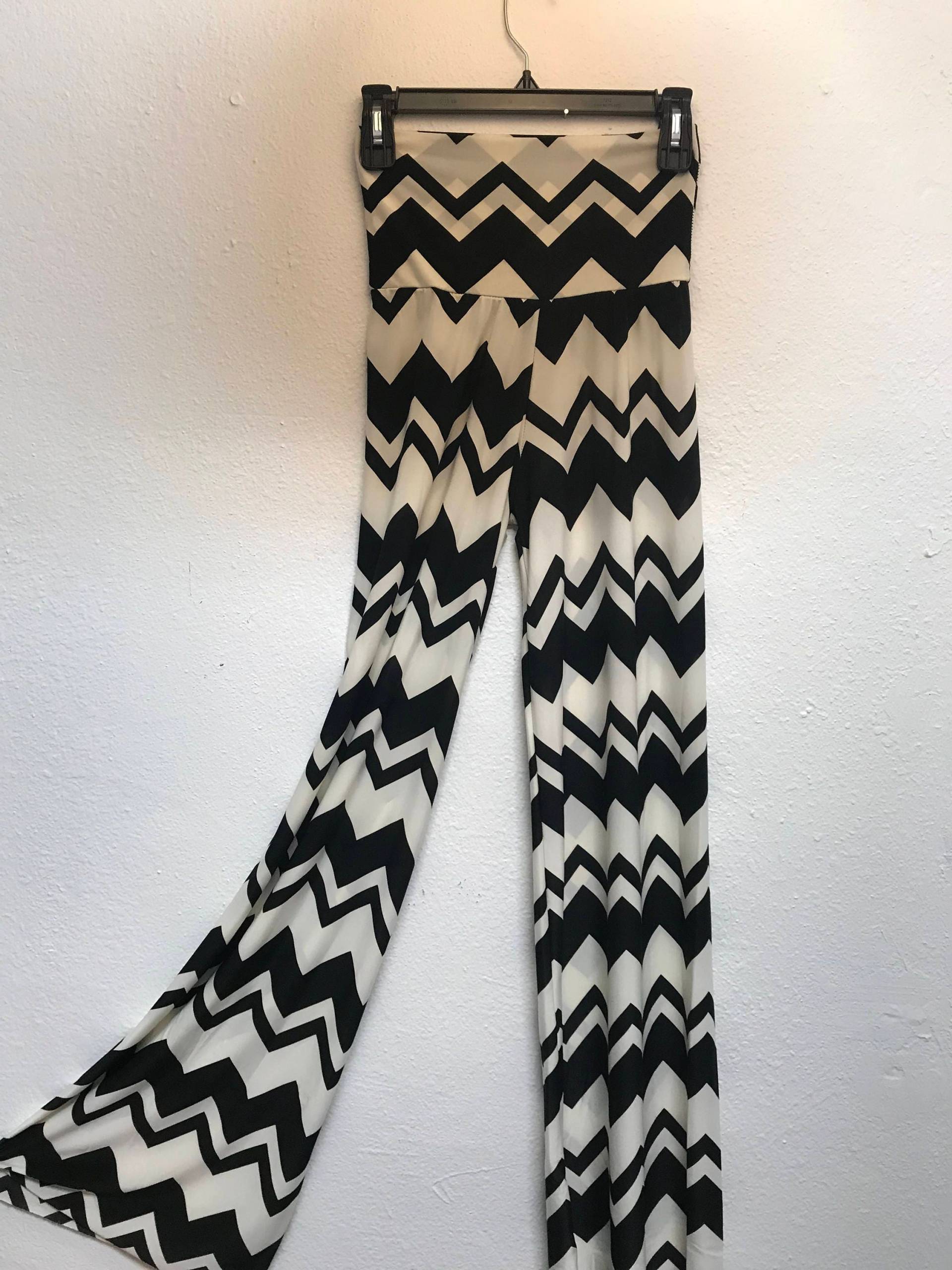 Zick-Zack-stretch-Flare von ThreadsSpice