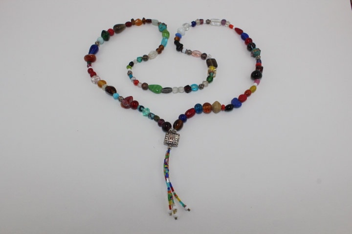 Multi-Farbigen Glas Halskette Multi-Farbigen Glas Halskette von ThreeHensDesigns
