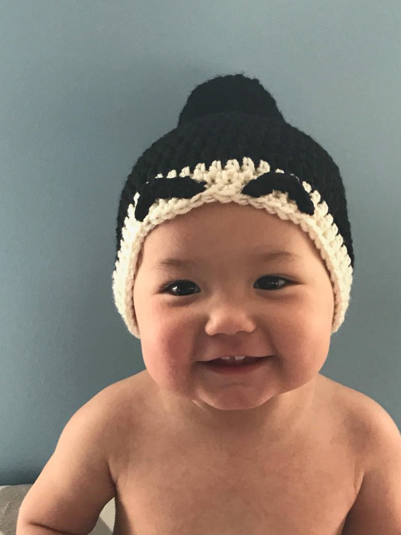 Baby-Sumo-Ringer-Haar - Baby Kinder Sumo-Kostüm Häkeln Hut Perücke Erwachsenen Sumo-Halloween-Kostüm von ThreeLittlePeppers