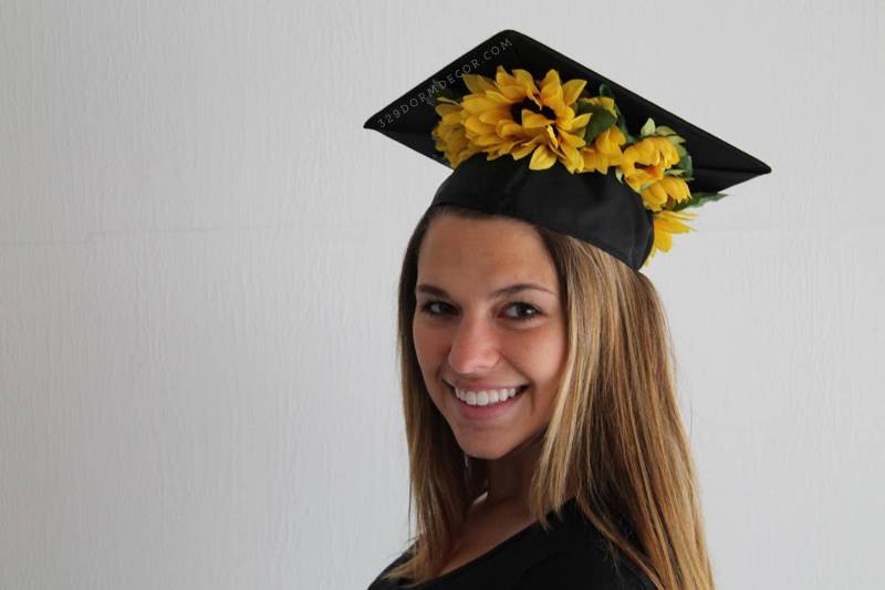 Sonnenblumenkrone | Abschlussfeier Cap von ThreeTwentyNineCo