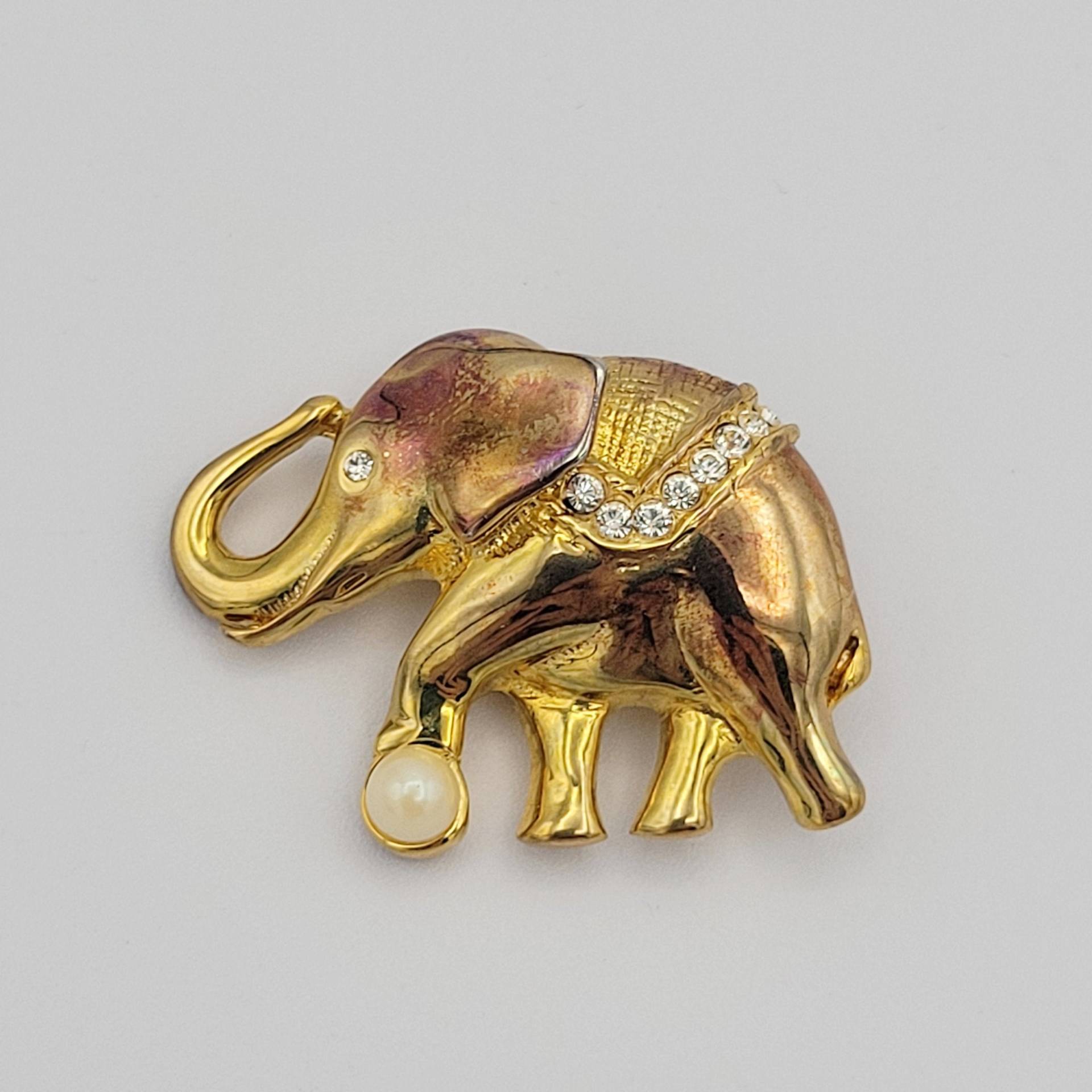 Vintage Gold Ton Zirkus Elefant Brosche Mit Faux Perle & Strass Akzente Kostüm Schmuck Retro Statement Frauen Pin Hut Anstecknadel Stamm Vintage Gold Ton Zirkus Elefant Brosche Mit Faux Perle & Strass Akzente Kostüm Schmuck Retro Statement Frauen Pin Hut Anstecknadel Stamm von ThriftyFindsByKelly