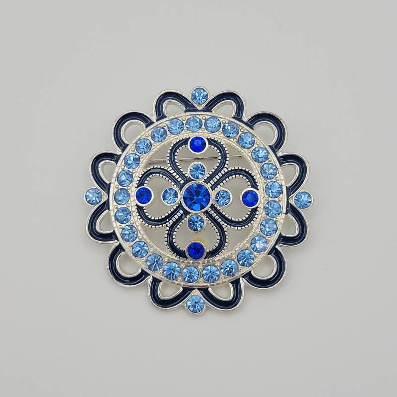 Vintage Silber Ton & Navy Emaille Kreis Brosche Mit Blauen Strasssteinen Modeschmuck Retro Statement Frauen Pin Swirl Openwork Circular von ThriftyFindsByKelly