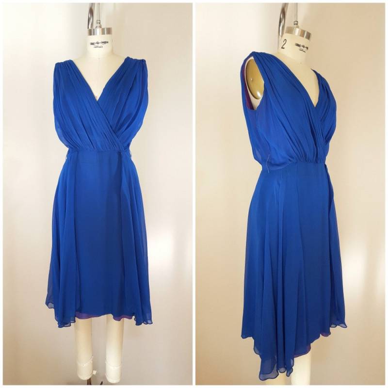Vintage 1960Er Jahre Cocktailkleid/Royal Blue Chiffon Kleid Klein von ThriftyVintageKitten