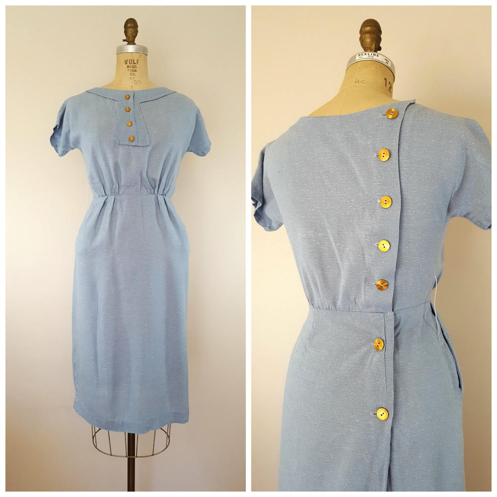 Vintage 1960Er Jahre Kleid/Baby Blau Leinen Ausgestattet Wiggle Zurück Knöpfe Klein von ThriftyVintageKitten