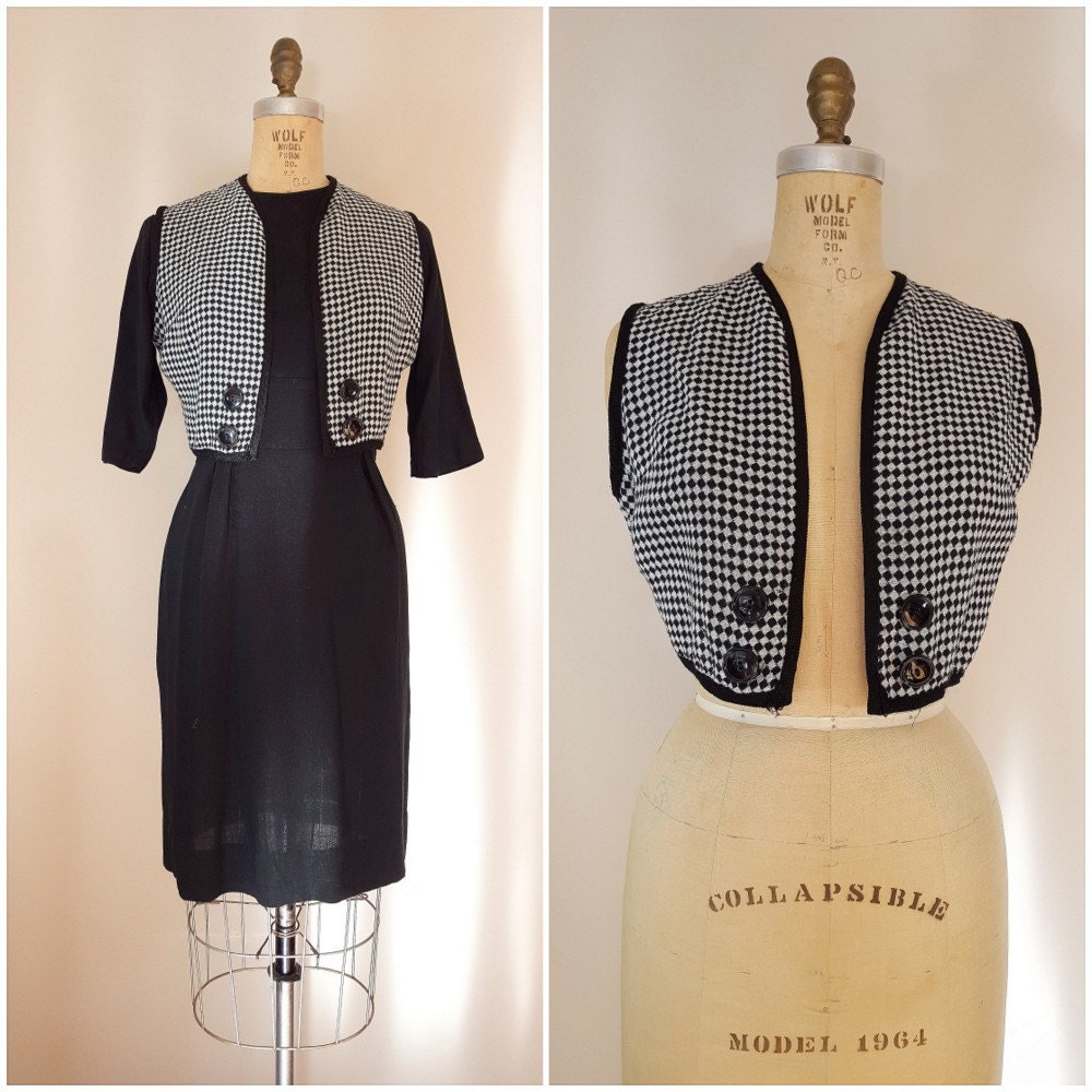 Vintage 1960Er Jahre Kleid/Mantel Houndstooth Schwarz Und Weiß Mod Klein-Medium von ThriftyVintageKitten