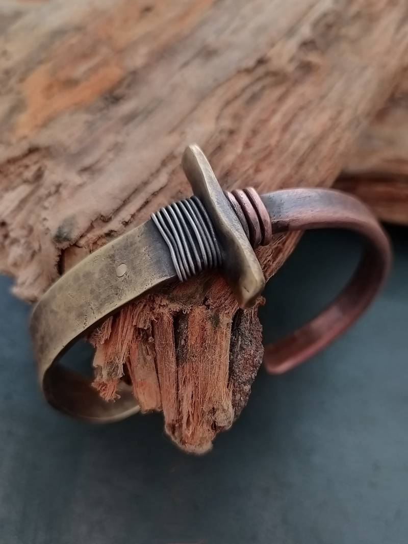 Schwertarmband Spartan Armband Manschettenarmband Herren Wikinger von TiViArt