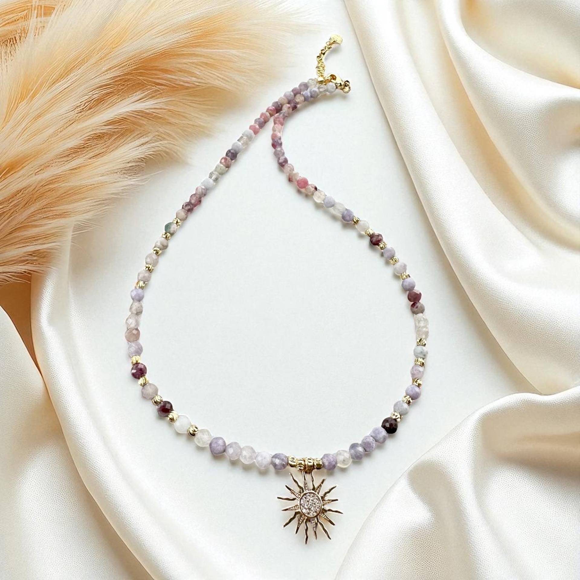 Roter Turmalin Anhänger Mit Rot - Natürlicher Edelstein Schmuck, Vergoldeter Anhänger, Einzigartiges Handgefertigtes Geschenk Für Sie Roter Turmalin Anhänger Mit Rot - Natürlicher Edelstein Schmuck, Vergoldeter Anhänger, Einzigartiges Handgefertigtes Geschenk Für Sie von TiagoraJewellery
