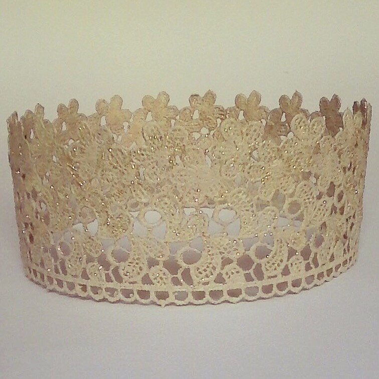 Gold-Lace Krone Gold-Lace Krone von TiarabyYana