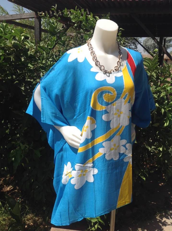 strand Cover-Up Erste Qualität 100% Viskose. Türkis Mit Weißen Tiare Blumen Poncho Kleid. Einheitsgröße von TiareOPatitifa