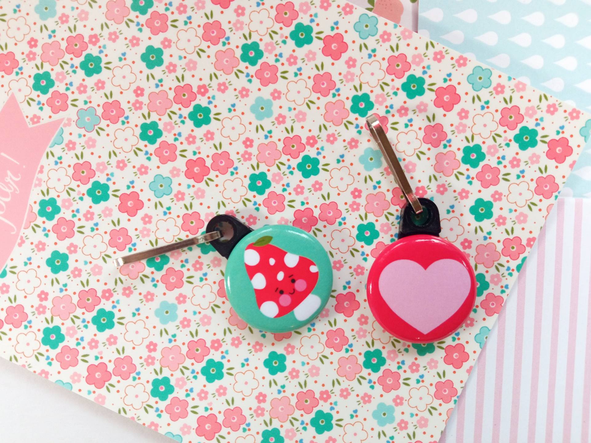 Pilz - Oder Herz-Reißverschluss, Reißverschluss, Rucksack, Tier, Kawaii, Herbst, Natur, Schule, Kindergarten, Kleines Geschenk, Weihnachten Pilz - Oder Herz-Reißverschluss, Reißverschluss, Rucksack, Tier, Kawaii, Herbst, Natur, Schule, Kindergarten, Kleines Geschenk, Weihnachten von Tiboudpapier