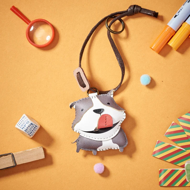 Pitbull Hund Schlüsselanhänger - Taschenanhänger Aus Leder, Tier Liebhaber Geschenk, Taschenanhänger, Veganes Leder von TickpickDesigns