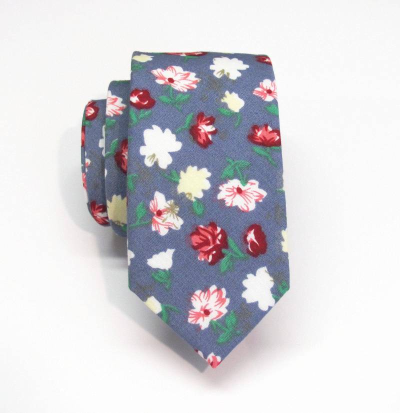 Herren Krawatte Aus Baumwolle. Blau Grau Rot Rosa Gelb Florale Mit Passender Einstecktasche Quadrat Option von TieObsessed