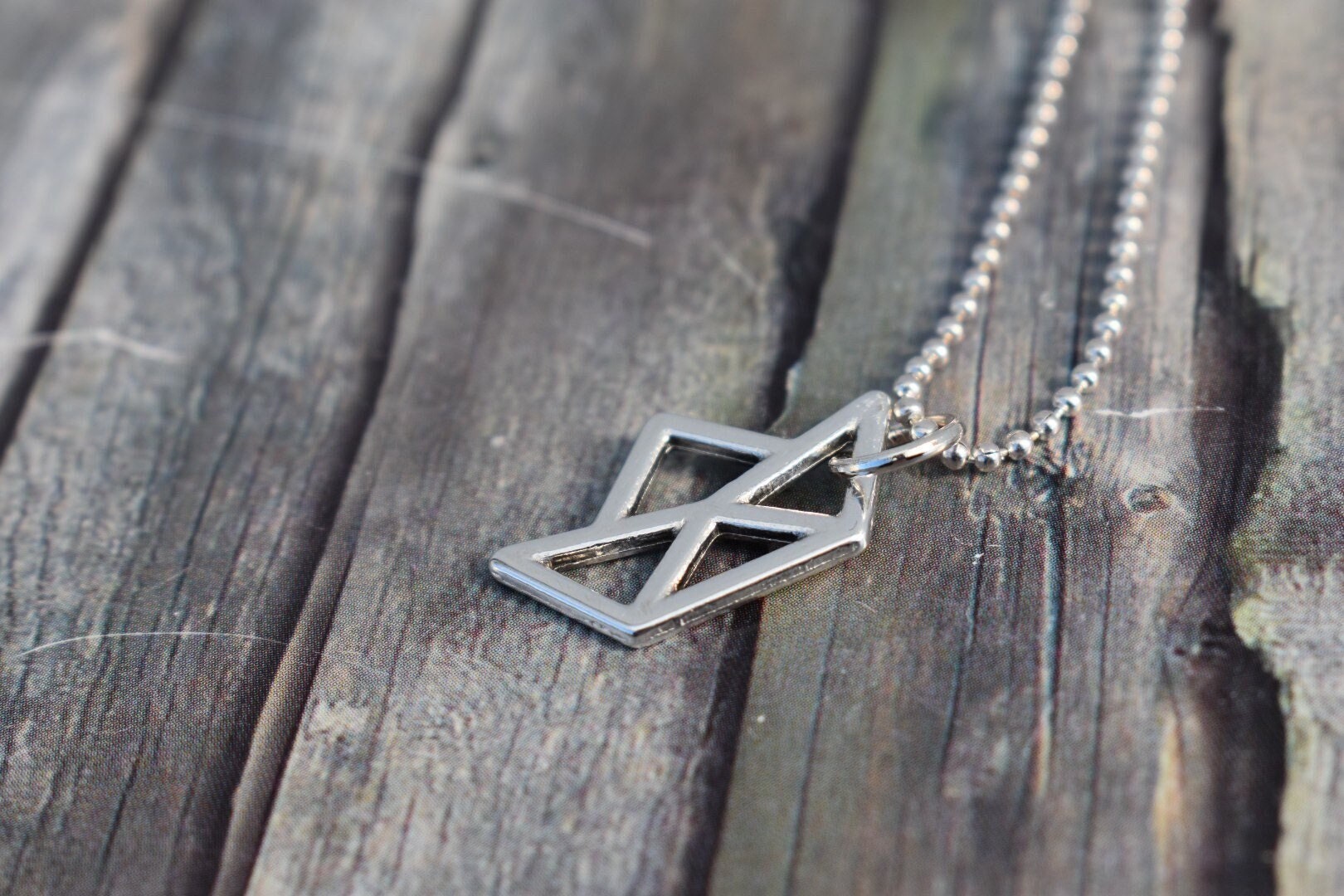 Kette/Halskette Anhängerkette "Boot Papierboot Schiff Schiffchen' von TiefseeKirsche