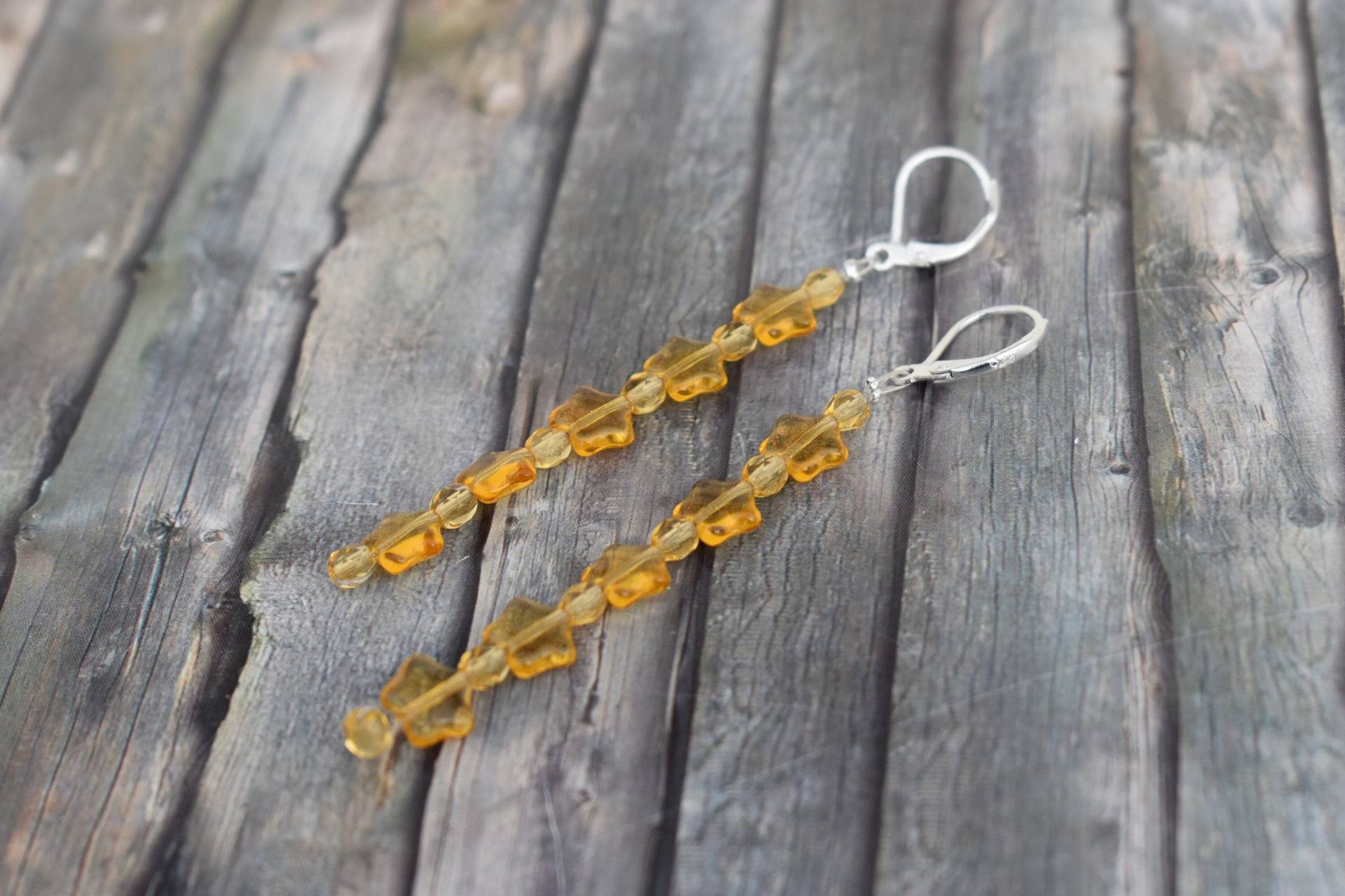 Ohrringe/925'er Silber Glasperlenohrringe Hängeohrringe Frau Ohrschmuck Sternohrringe "Gelbe Glassternchen' Ohrringe/925'er Silber Glasperlenohrringe Hängeohrringe Frau Ohrschmuck Sternohrringe "Gelbe Glassternchen' von TiefseeKirsche