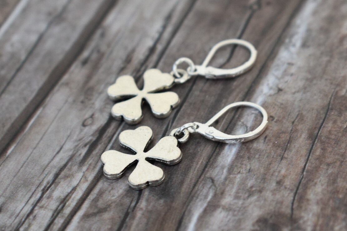 Ohrringe/925'er Silber Ohrschmuck Glück Glücksbringer Kleeblatt Kleeblattohrringe "Kleeblätter' Ohrringe/925'er Silber Ohrschmuck Glück Glücksbringer Kleeblatt Kleeblattohrringe "Kleeblätter' von TiefseeKirsche