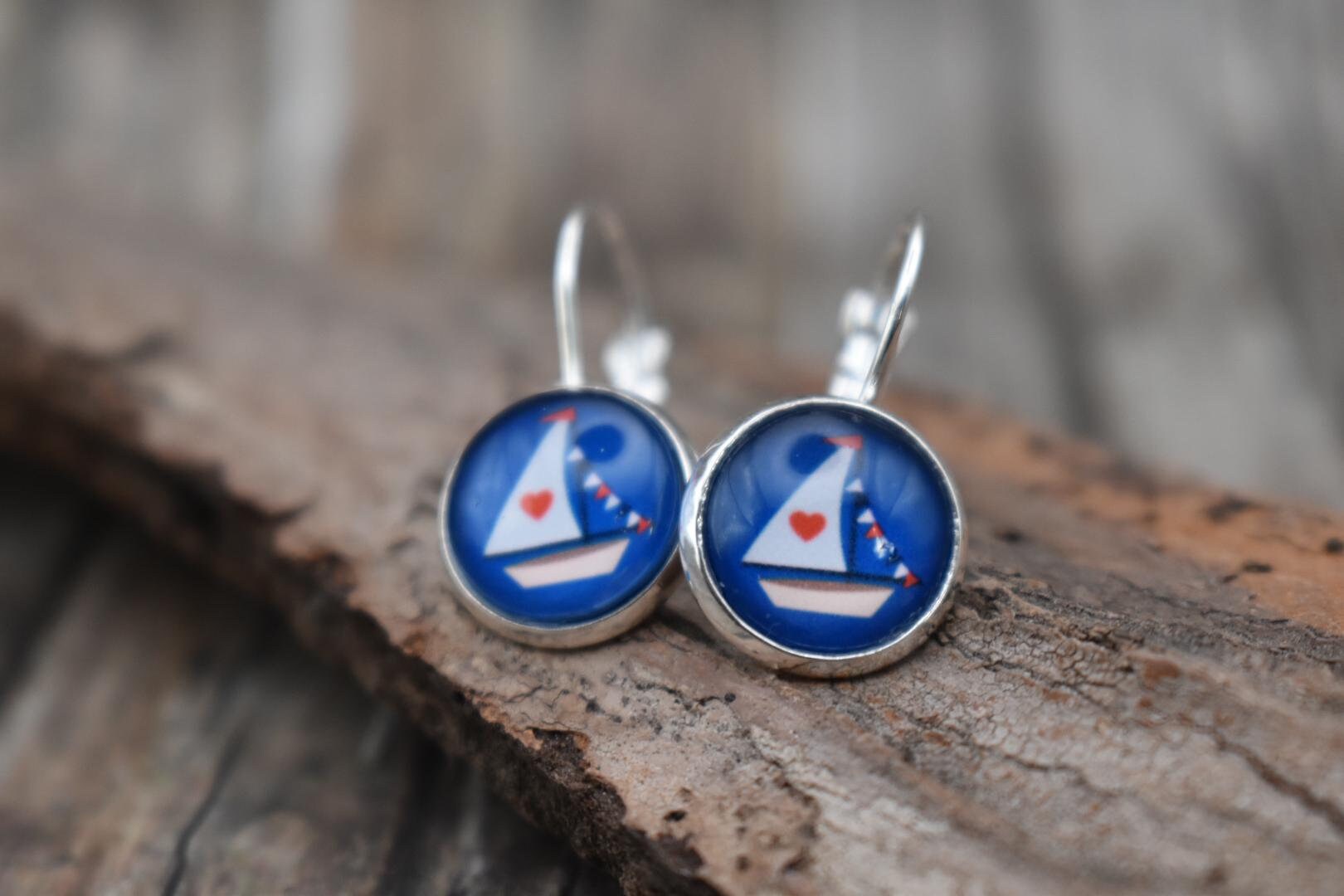 Ohrringe/Cabochonohrringe Ohrschmuck "Segelboot' von TiefseeKirsche