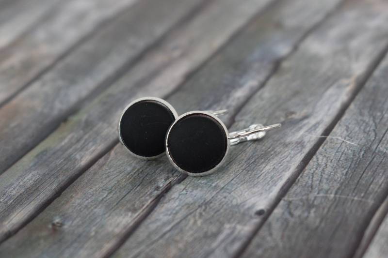 Ohrringe/Meerglasohrringe Meerglasohrschmuck Cabochonohrringe Ohrschmuck Frau Maritime "Meerglasohrringe Schwarz' von TiefseeKirsche