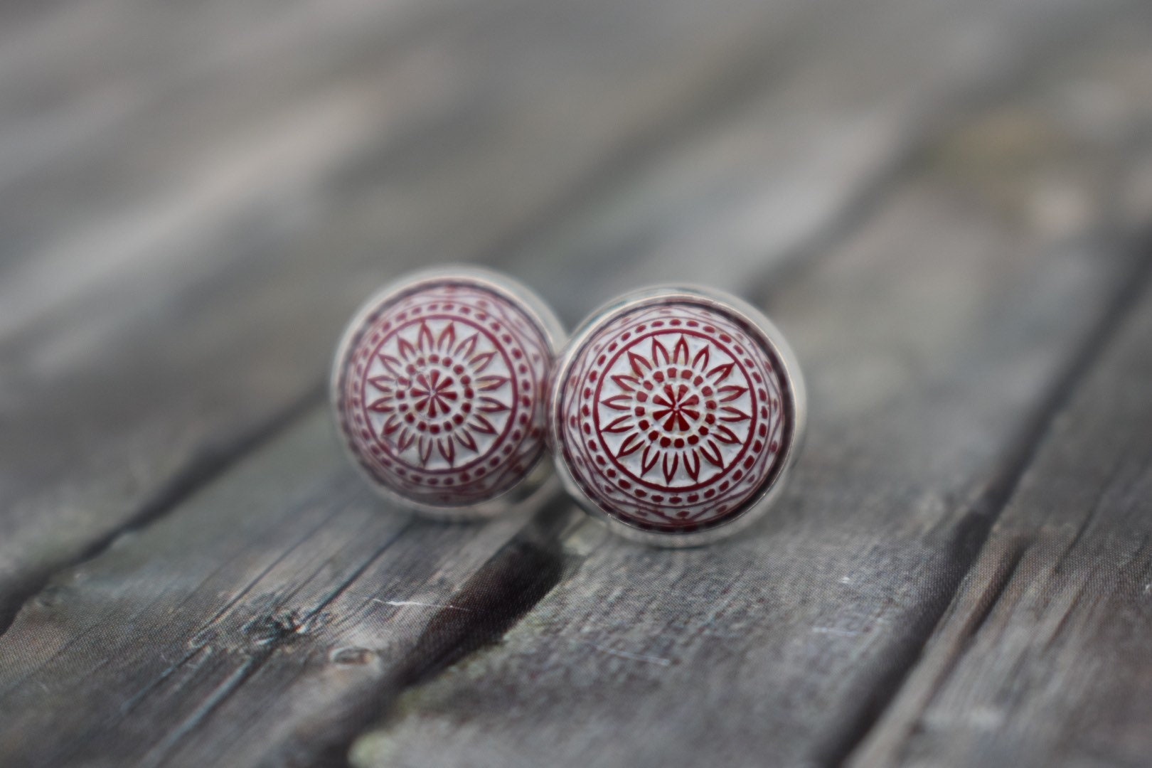 Ohrstecker/Ohrringe Ohrschmuck "Mosaik Rot Weiß' von TiefseeKirsche