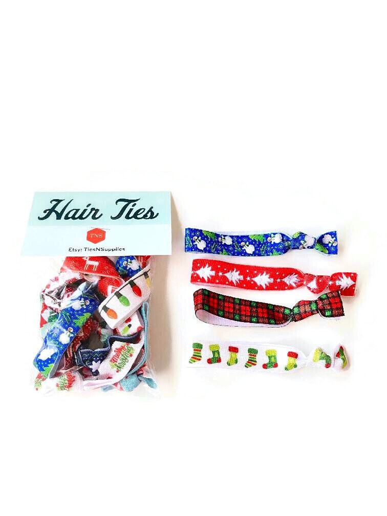 Hair Tie Set 8 Krawatten Enthalten Weihnachtsarmbänder, Armband, Haargummis - Weihnachtsmann, Schneemann, Baum, Lichter, Rentier, Flanell von TiesNSupplies