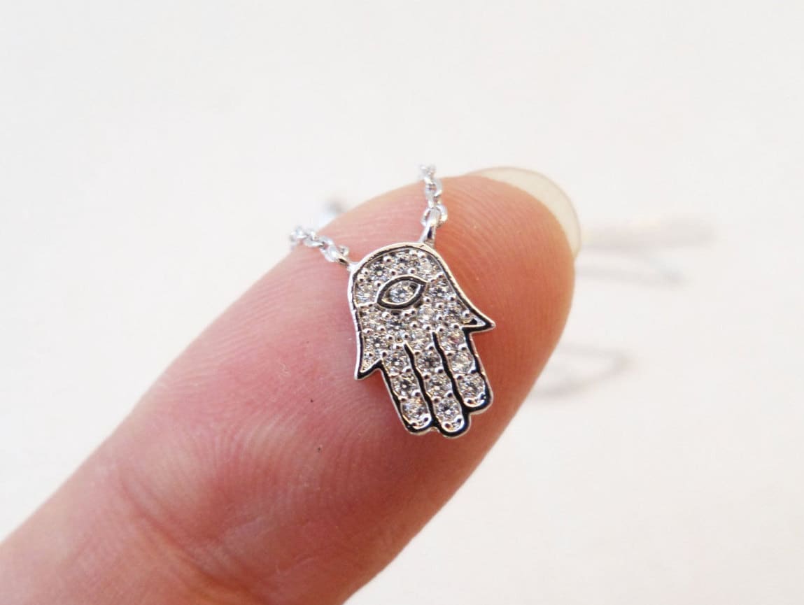 Winzige Rosévergoldete Oder Versilberte Hamsa-Hand-Halskette Mit Zirkonia ...zierlich Und Einfach Winzige Rosévergoldete Oder Versilberte Hamsa-Hand-Halskette Mit Zirkonia ...zierlich Und Einfach von TiffanyAvenueBridal