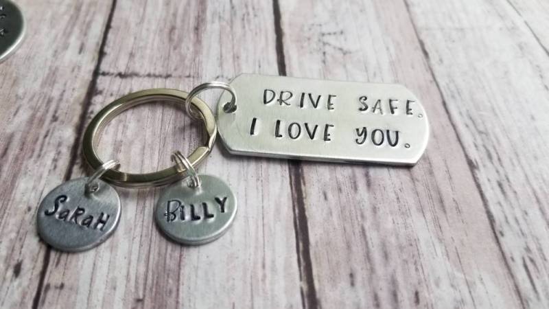 Fahren Sie Sicher, Ich Liebe Dich Schlüsselbund, Personalisierte Geschenk Für Papa von TiffanyTwists