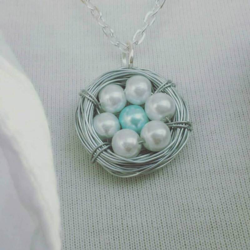 Personalisierte Vogel-Nest-Halskette Mama Von Sieben Kindern, Geburtsstein-Eiern von TiffanyTwists