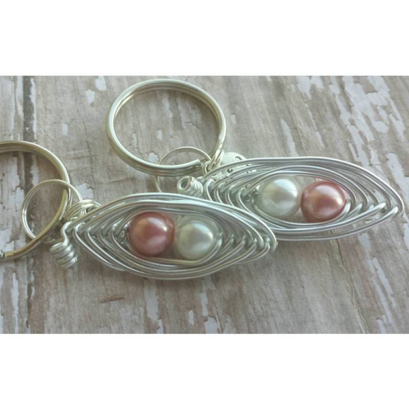 Geburtsstein Geschenk, Set Von Zwei Personalisierten Best Friend Schlüsselanhängern, Zwei Erbsen in Einer Kapsel Schlüsselanhänger, Beste von TiffanyTwists