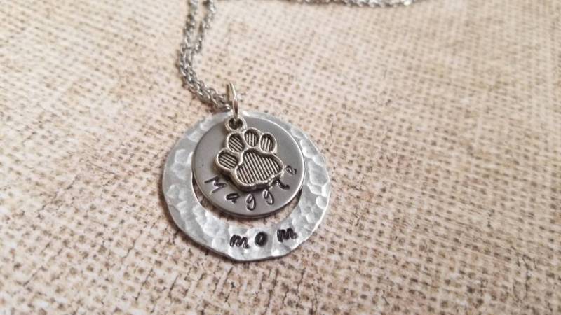 Haustier Name Halskette Hund Katze Mutter Geschenk von TiffanyTwists