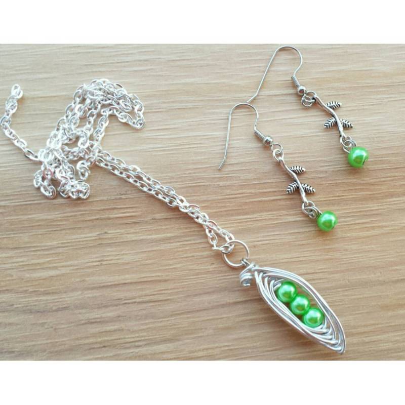 Erbsenschote Halskette Und Ohrring Set Grüner Perlenschmuck, Mutter Geschenk von TiffanyTwists