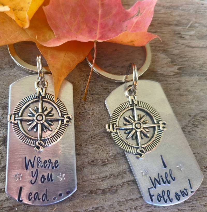 Mutter Tochter Schlüsselanhänger Set Kompass Charm, Freundschaftsgeschenk von TiffanyTwists