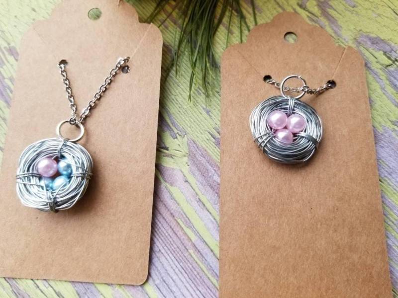 Personalisierte Vogel-Nest-Halskette Geburtsstein-Mama-Schmuck von TiffanyTwists