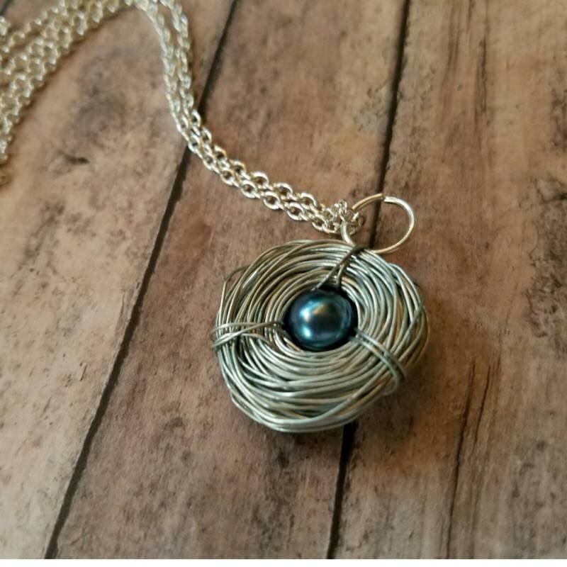 Sapphire Vogelnest Halskette September Geburtsstein, Geschenk Für Werdende Mutter von TiffanyTwists