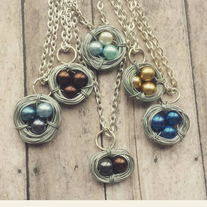 Vogel-Nest-Halskette Geburtsstein-Mama Geschenk von TiffanyTwists