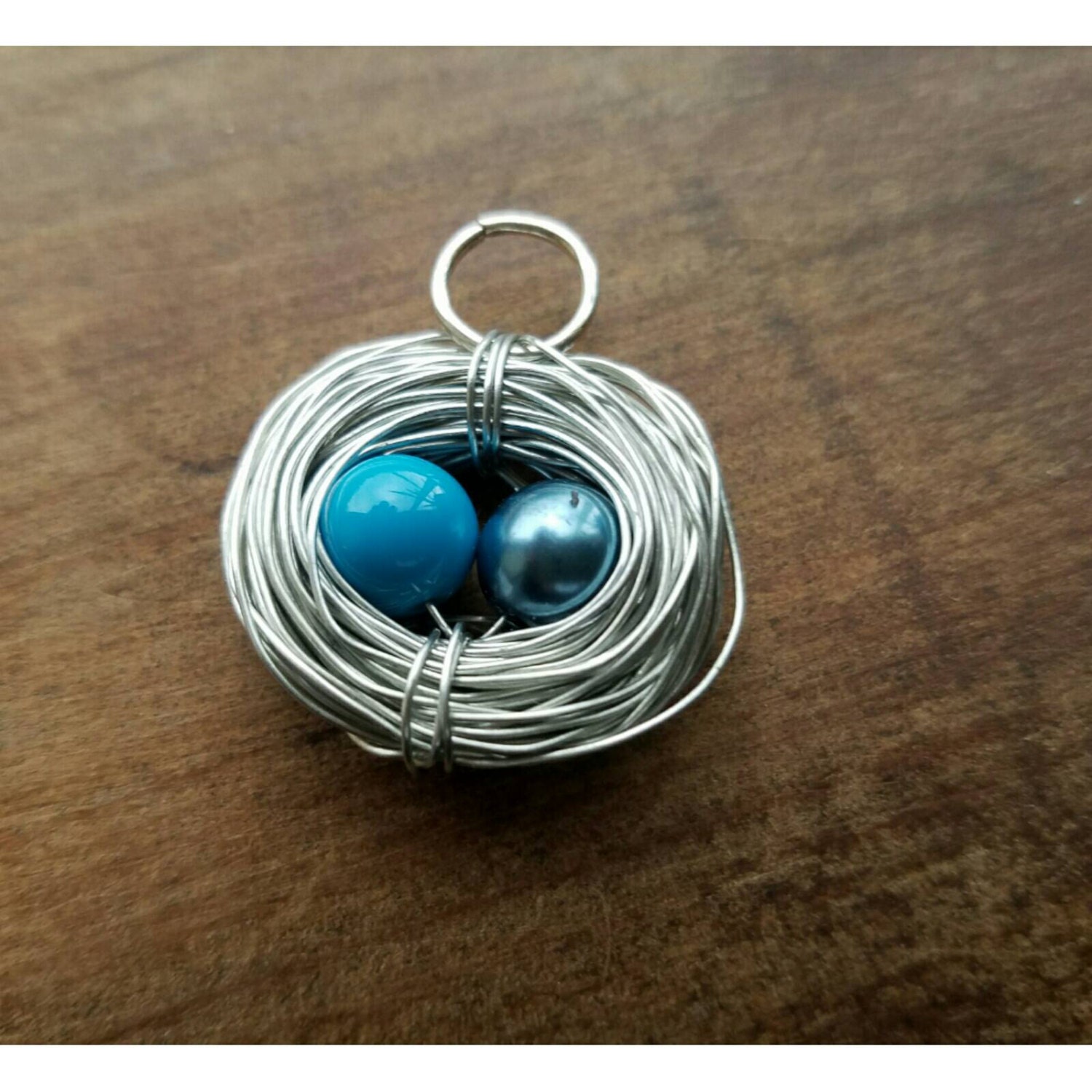 Vogel-Nest-Halskette Personalisiertes Muttergeschenk Mit Perlen-Eiern von TiffanyTwists