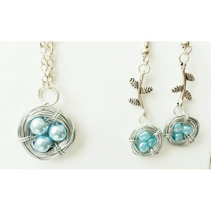 Zierliche Vögel Nest Ohrringe Blaue Perle Schmuck, Mutter Geschenk von TiffanyTwists