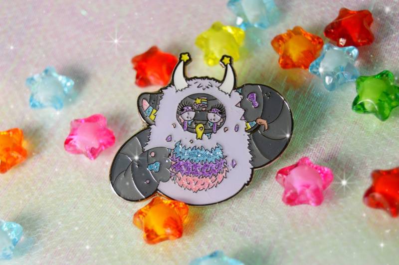 Ready To Ship, Dreamy Star Creature Enamel Pin Ready To Ship, Dreamy Star Creature Enamel Pin von TiffyCuppyCake