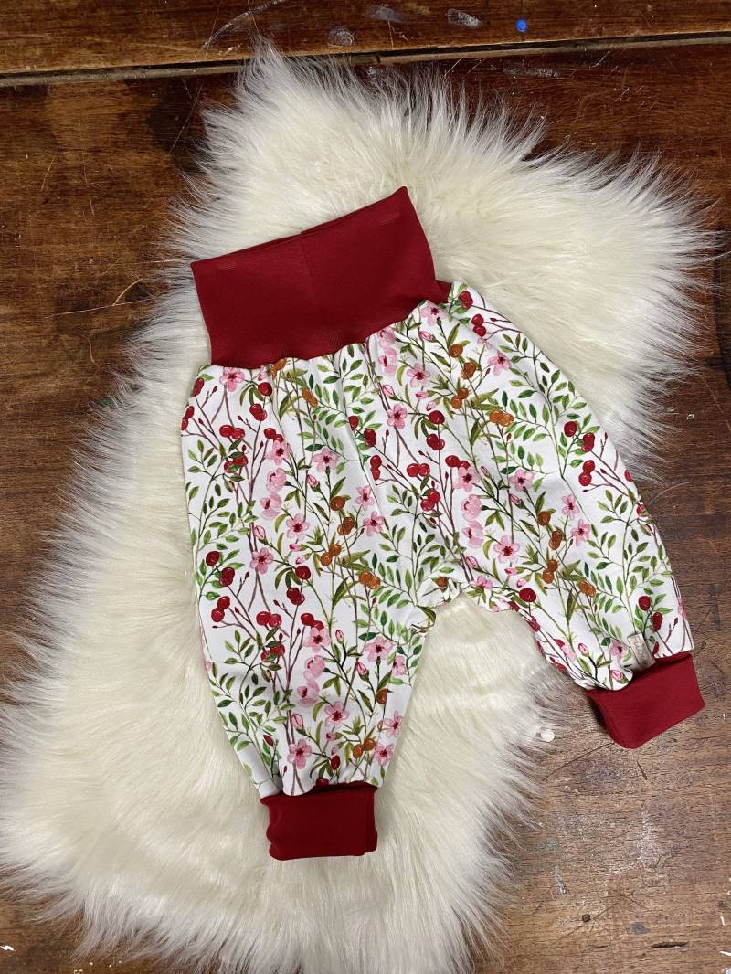 Winter Baby Pumphose/Gr. 44-104/Blumen/Wiese/Mädchen/Warme Hose/ von Tifilou