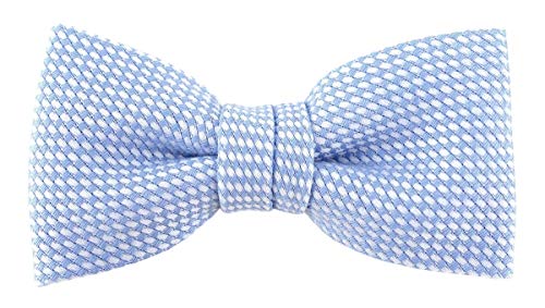 TigerTie Kleinkinder Baby Fliege Pique in hellblau-weiss gemustert, 100% Baumwolle, vorgebundene Schleife mit Sichtband - 20 bis 32 cm Halsumfang verstellbar + Aufbewahrungsbox von TigerTie