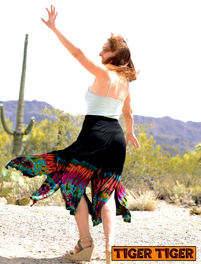 Car Wash Rock/Schwarz Zu Batik Spinning Dance Dress Freie Größe Weicher Spandex Rayon Festival Fashion Formelle Funky High Waist Car Wash Rock/Schwarz Zu Batik Spinning Dance Dress Freie Größe Weicher Spandex Rayon Festival Fashion Formelle Funky High Waist von TigerTigerTreasures