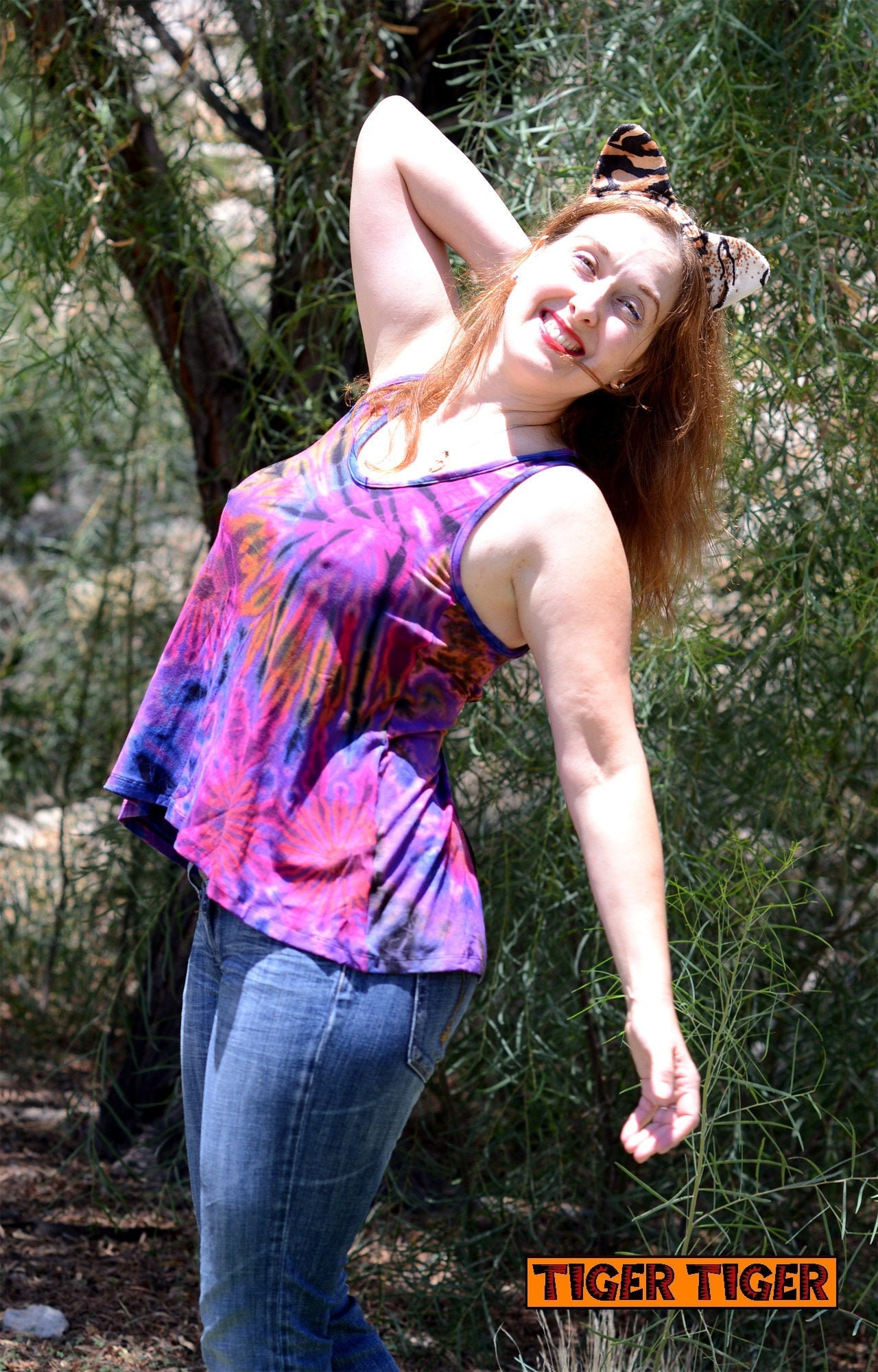 Krawatte Farbstoff Weste W/Button Zurück Helle Mix Farbe Freie Größe Weiche Spandex Rayon Handgefertigt Festival Mode Tanz Flow? Woodstock von TigerTigerTreasures