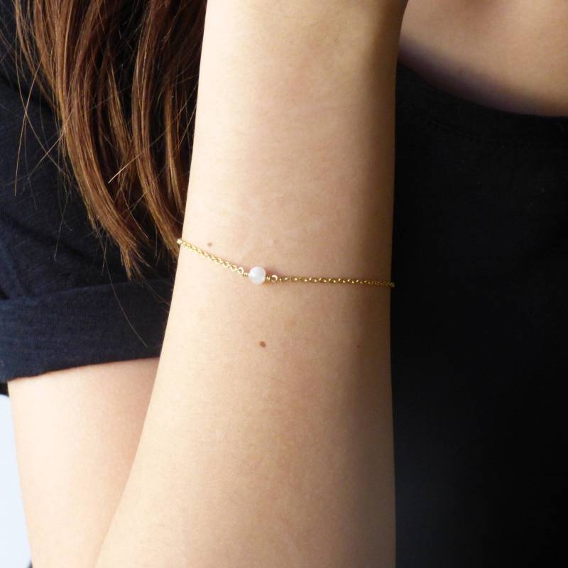 Mondstein Armband 14K Gold Filled Kette, Juni Geburtsstein von TigerlillyJewellery