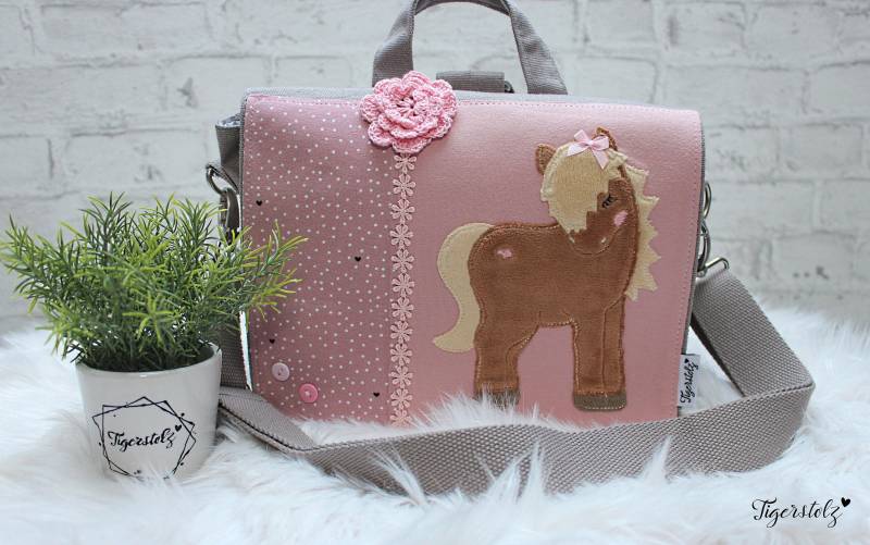 2 in 1 - Kindergartenrucksack Rucksack Tasche Kindergartentasche Kindertasche Pferd Rosa Mädchen- Tragetasche Umhängetasche von TigerstolzShop