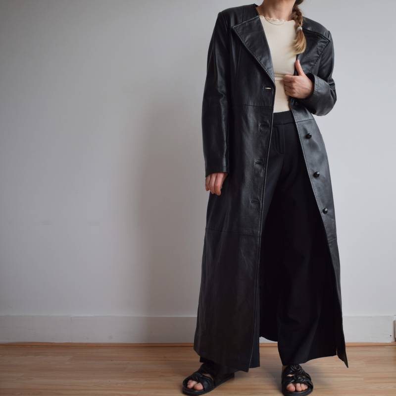 Langer Vintage Trenchcoat Aus Schwarzem Leder. Ursprünglich Damengröße S. 90Er Jahre von TigonVintage