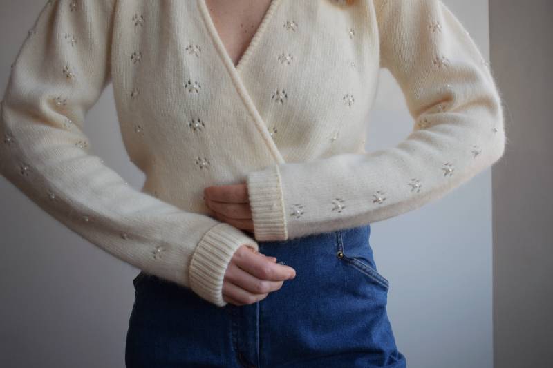 Vintage Creme Angora Mix Pullover Perlen-Detail, 80Er/90Er Jahre Stil von TigonVintage