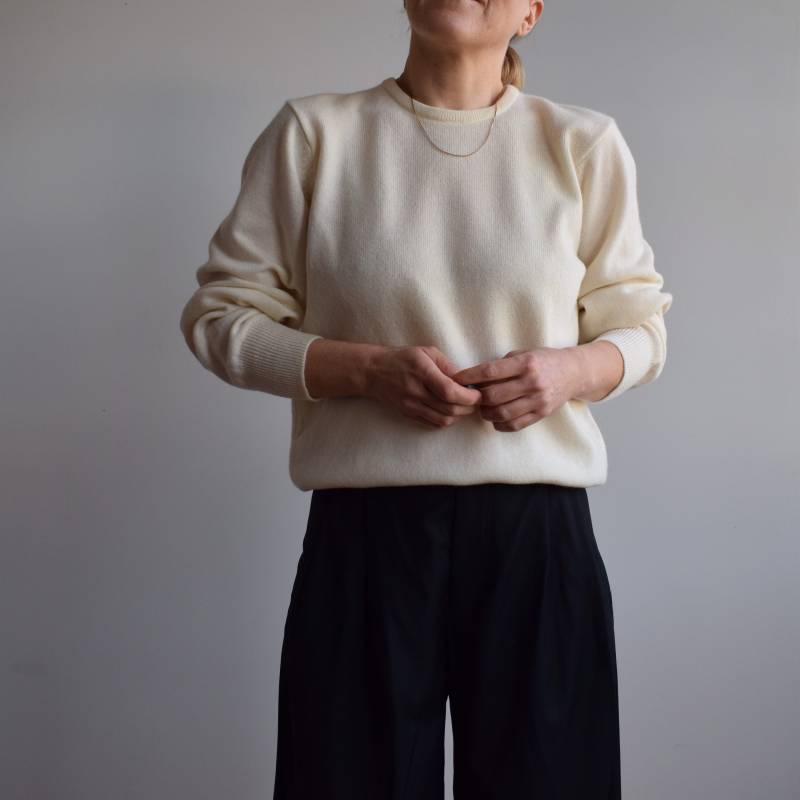 Vintage Cremefarbener Pullover Aus Lammwolle. Ursprünglich Damengröße Xs/S. 90Er Jahre von TigonVintage
