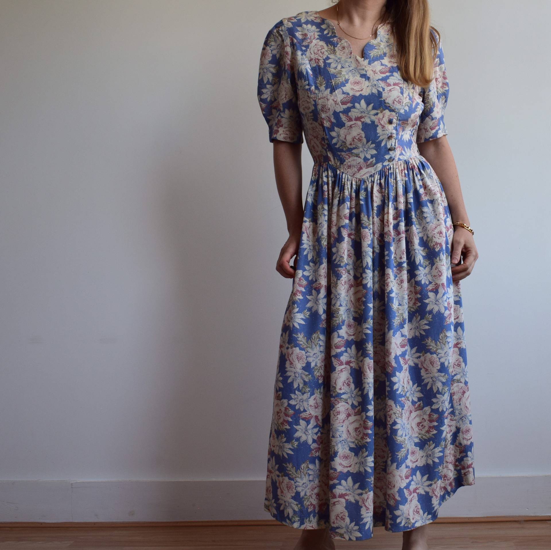 Vintage Laura Ashley Sommerkleid. Ursprünglich Damengröße Groß M. 90Er Jahre von TigonVintage