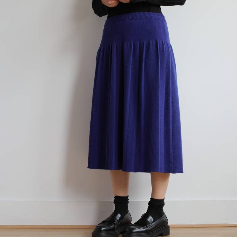 Vintage Midi Faltenrock. Original Damengröße Small M, Aus Den 80Er Jahren von TigonVintage